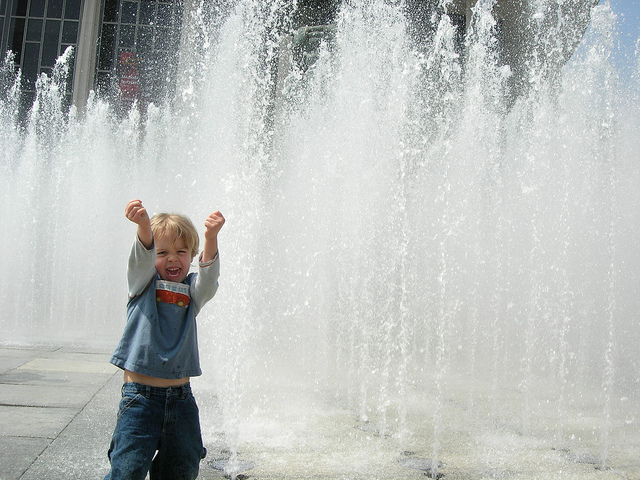 fountain_boy